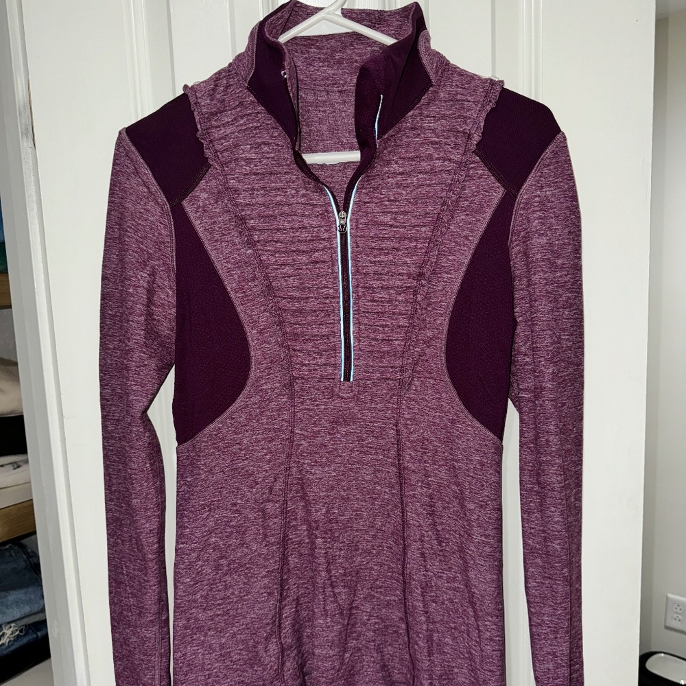 Lululemon Quarter-Zip Long Sleeve Top with Ruffle Detailing – Size 8